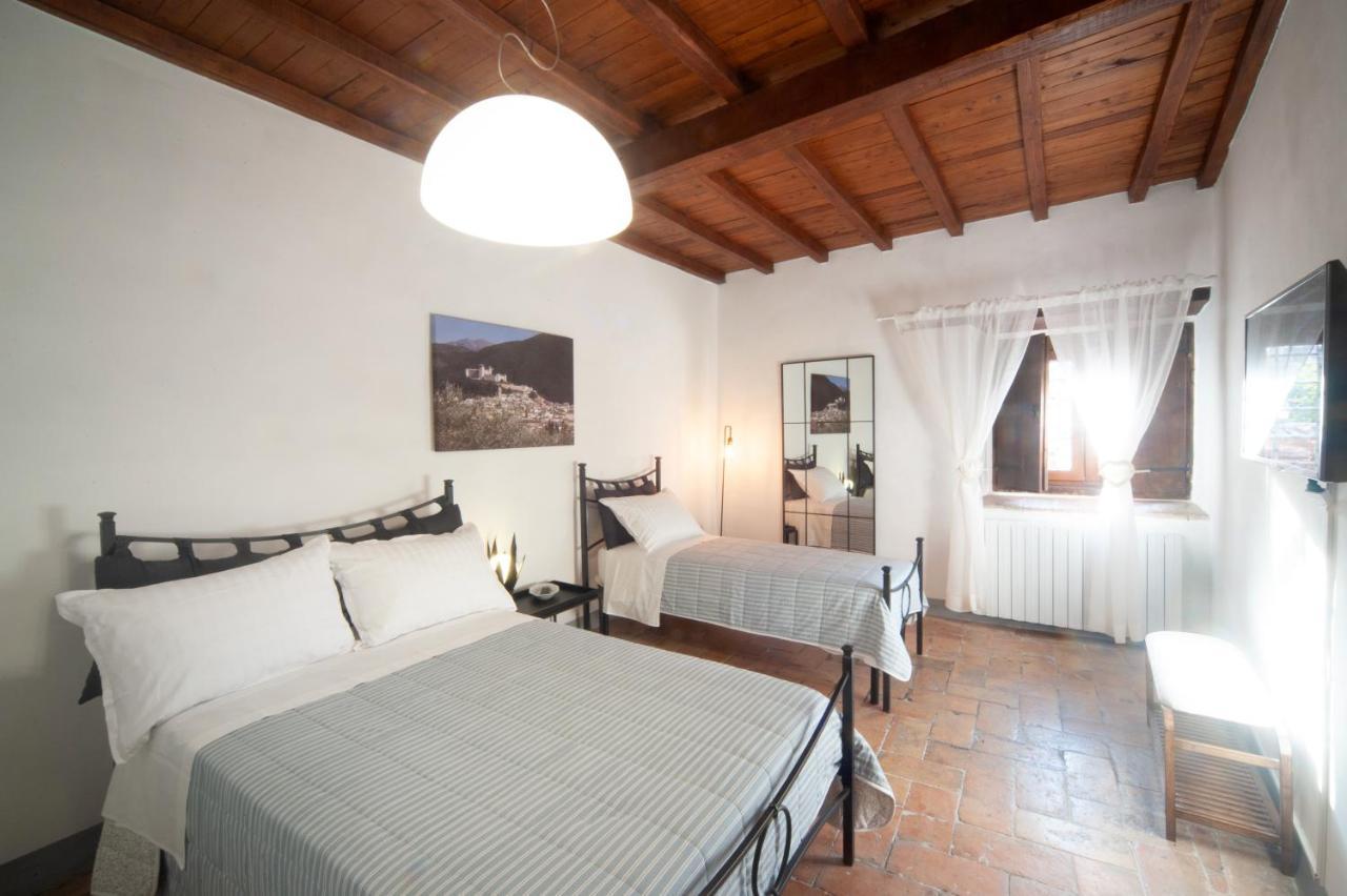 Casa Vacanze Garibaldi Spoleto Exterior photo